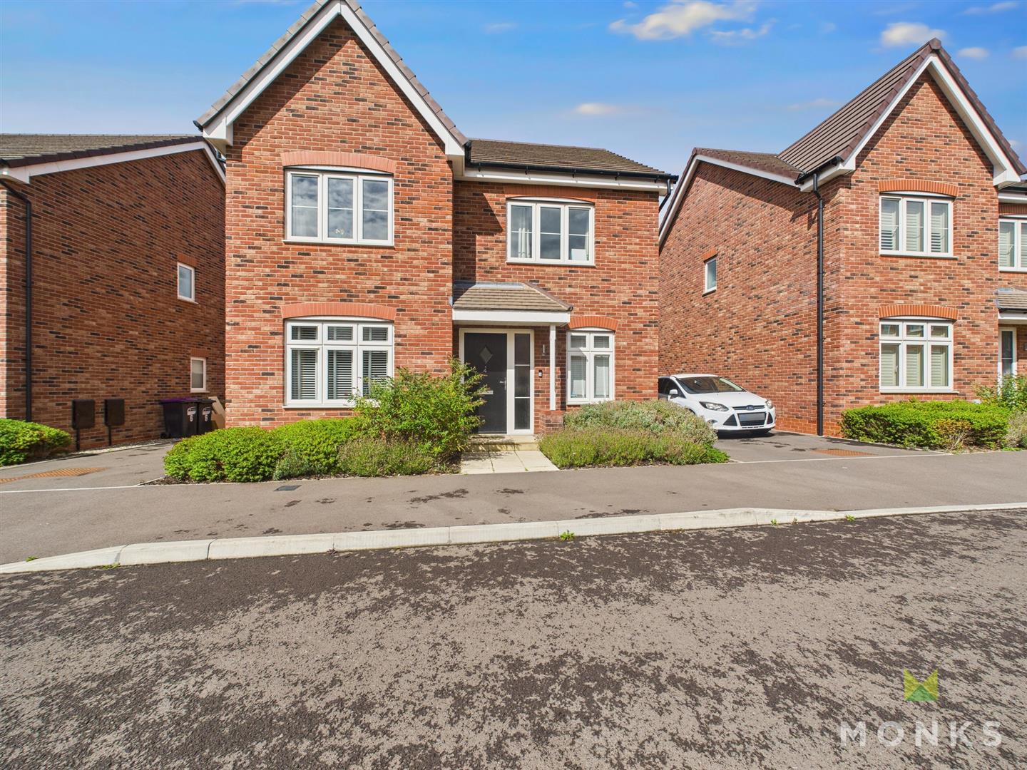 4 Dymock Drive, Shrewsbury, SY2 6GU For Sale